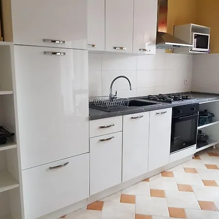 Diana Apartment