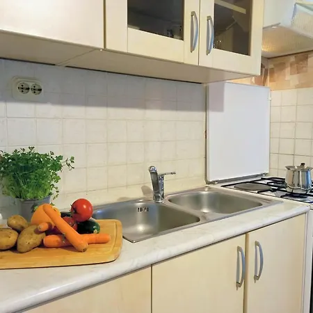 Diana Apartment *