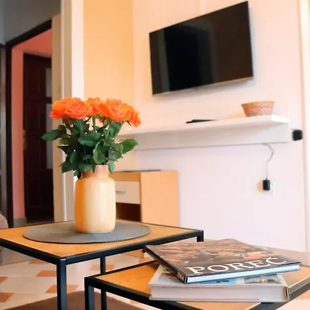 Diana Apartment *